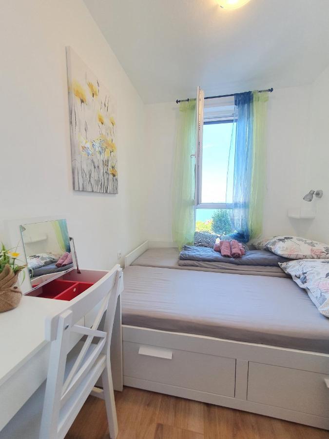 Studio Apartman Fredi Apartamento Opatija Exterior foto